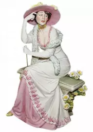 Статуэтка "Дама на скамейке"