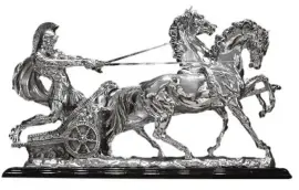 Статуэтка "Колесница" на подставке Статуэтка "Колесница" на подставке