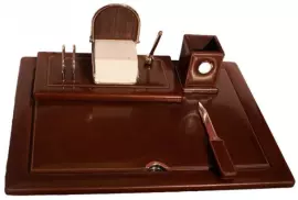 Table set "Le Cadeau" of 4 items