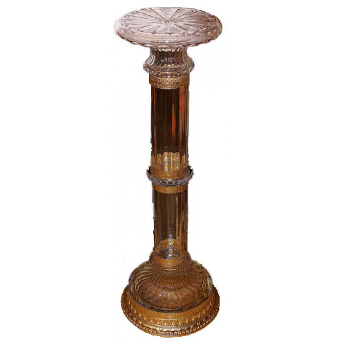 The column is transparent with a gold finish