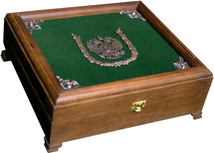 Vodka set "Royal family"