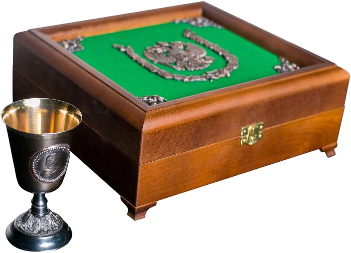 Vodka set "Royal Family" mini