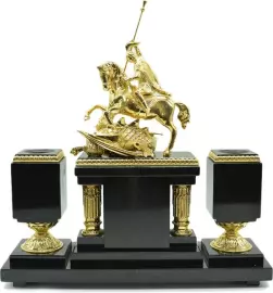 Настольный набор руководителя из камня "Эллада. Георгий Победоносец" малахит, долерит