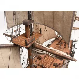 Эксклюзивный мини бар "Голландский бриг XVIII века" из драгоценных пород дерева