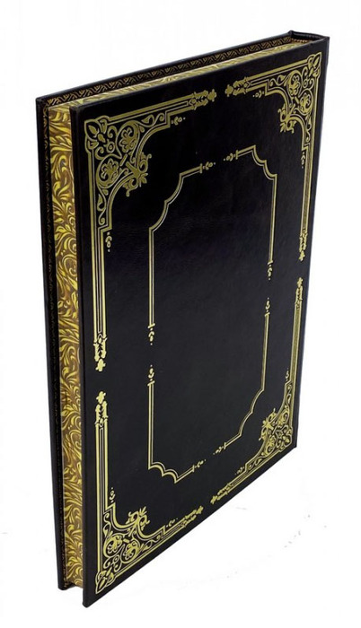 Gift set with the book "The Moscow Kremlin with a plaque"