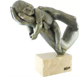 Sculpture "Sleep baby" (Sleep baby)