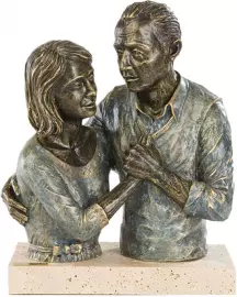 Скульптура "Уединение" (Seclusion)