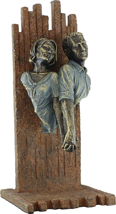 Скульптура "Вместе" (Together)