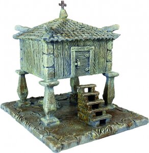 Sculpture "Asturian barn" (Asturian barn)