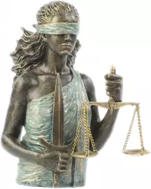 Sculpture "Justice" (Justice)