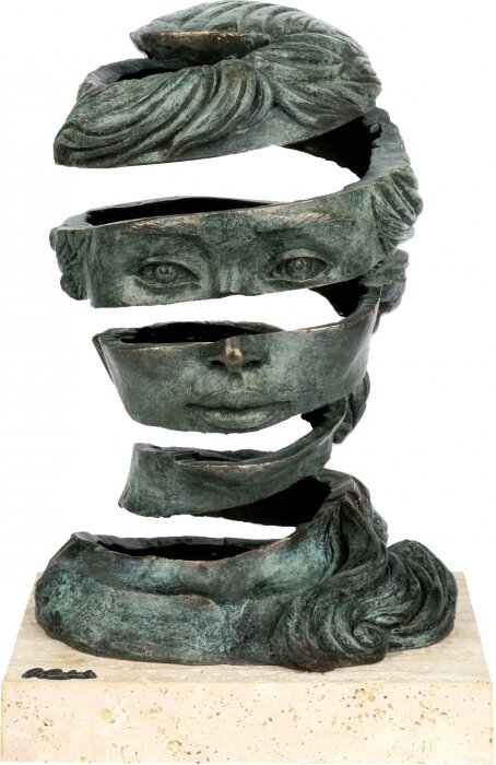 Sculpture "Imagination" (Imagination)