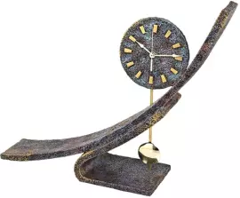 Настольные часы "Склон" (Slope)