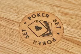 Дубовый кейс на 300 фишек