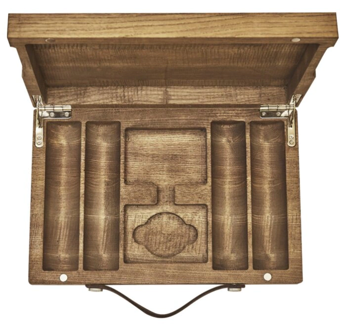 Ash case for 200 poker chips