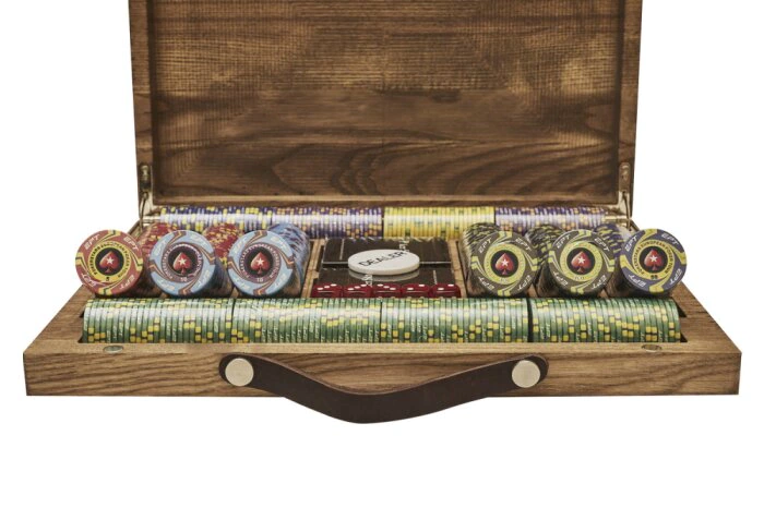 EPT Ceramic Poker Set with 500 chips in an ash case