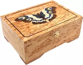 Шкатулка "Бабочки" карельская береза