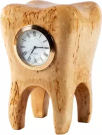 Table clock "Zubik" (Karelian birch)