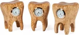 Table clock "Zubik" (Karelian birch)