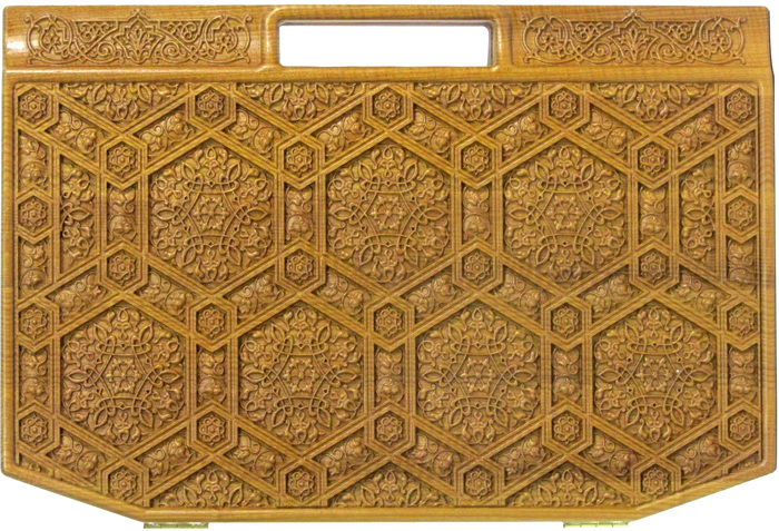 Lotto in a carved ash case "Arabesque-3"