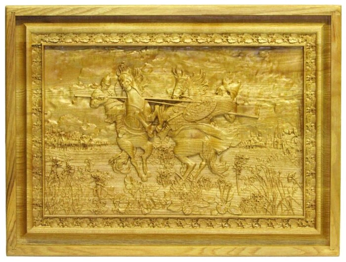 Lotto in a carved box made of stained ash "The duel of Peresvet with Chelubey on Kulikovo field"