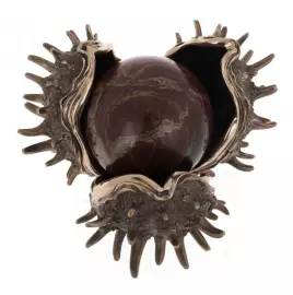 Авторская скульптура из бронзы "Золотой каштан"