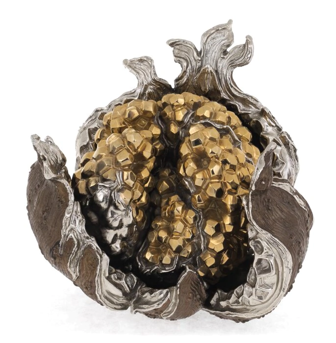 The author's bronze sculpture "Golden Garnet"