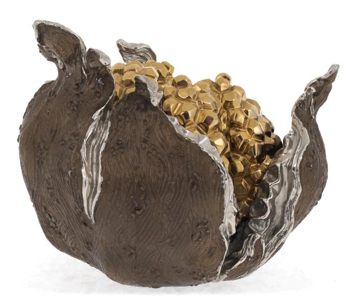 The author's bronze sculpture "Golden Garnet"