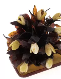 Amber composition "Snowdrops"