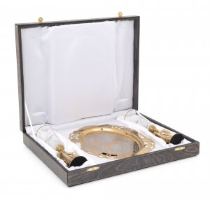 A set of wedding glasses on a tray "Swans" Zlatoust