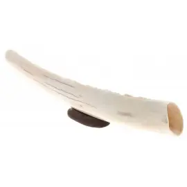 Изделие из бивня мамонта "Охота на лося" Изделие из бивня мамонта "Охота на лося"