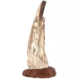Композиция из бивня мамонта "Северная Амазонка"