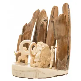 Сувенир из бивня мамонта "Охота на мамонта" Сувенир из бивня мамонта "Охота на мамонта"