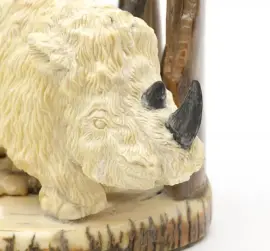 Сувенир из бивня мамонта "Шерстистый носорог"