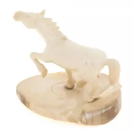 Изделие из бивня мамонта "Иноходец"