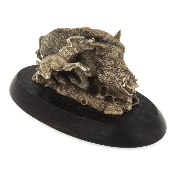 Mammoth tusk product "Wild boar hunting with a jagdterrier"