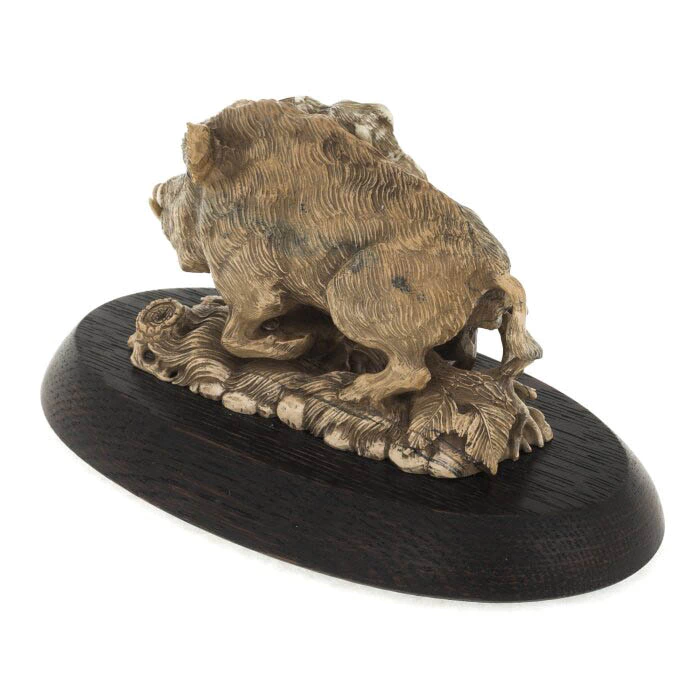 Mammoth tusk product "Wild boar hunting with a jagdterrier"