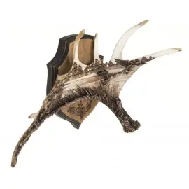 Композиция из рога лося "Охота с легавой на уток" Композиция из рога лося "Охота с легавой на уток"