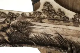 Композиция из рога лося "Охота с легавой на уток" Композиция из рога лося "Охота с легавой на уток"