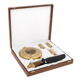 Охотничий набор "На привале" с ножом, на 3 персоны, Златоуст Охотничий набор "На привале" с ножом, на 3 персоны, Златоуст