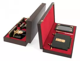 Письменный набор из нефрита