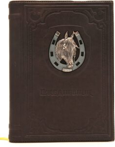 Ежедневник со съемной обложкой "Подкова"
