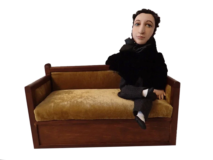 The author's doll "Pushkin on the couch"