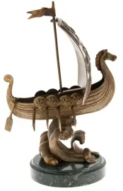 Скульптура бронзовая "Корабль "Россия" Скульптура бронзовая "Корабль "Россия"