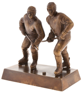 Bronze sculpture "Hockey Players"