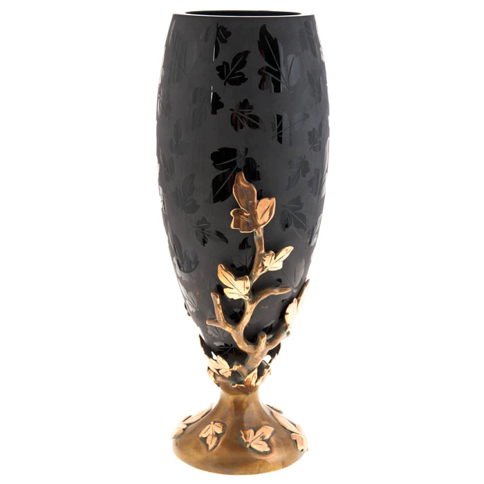Vase "Ivy branch"