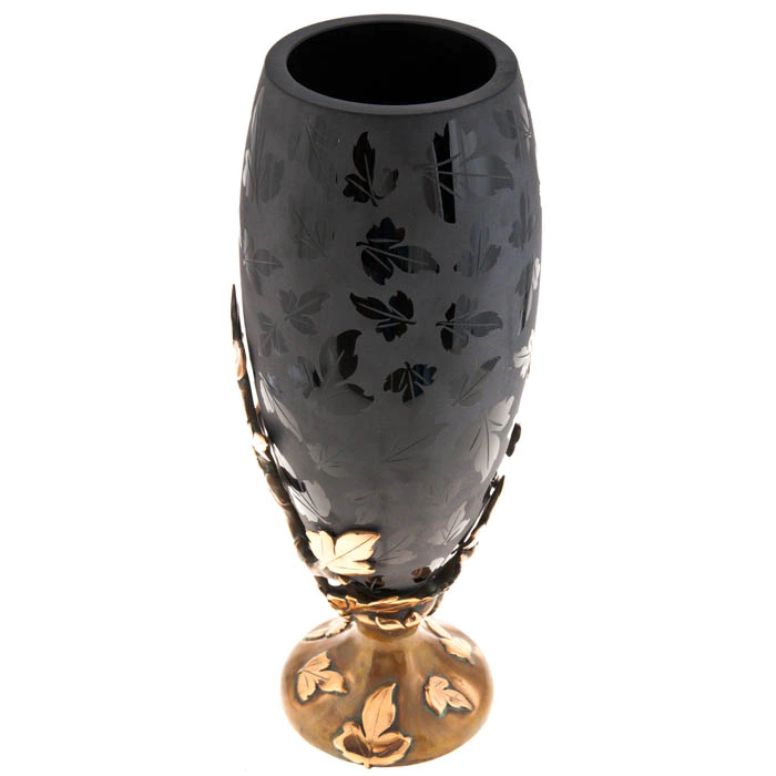Vase "Ivy branch"