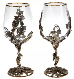 Набор бокалов для вина "Виноград" на 2 персоны, с подарочной книгой "Просто о лучших винах"