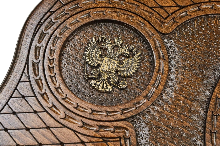 Carved beech backgammon "Coat of Arms of the Russian Federation 3" with bronze