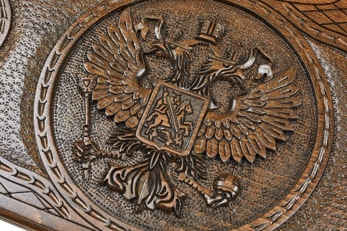Carved beech backgammon "Coat of Arms of the Russian Federation 3" with bronze