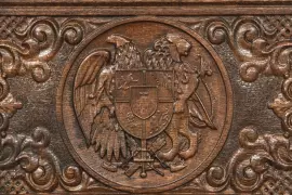 Резные нарды из бука "Герб Армении 2"